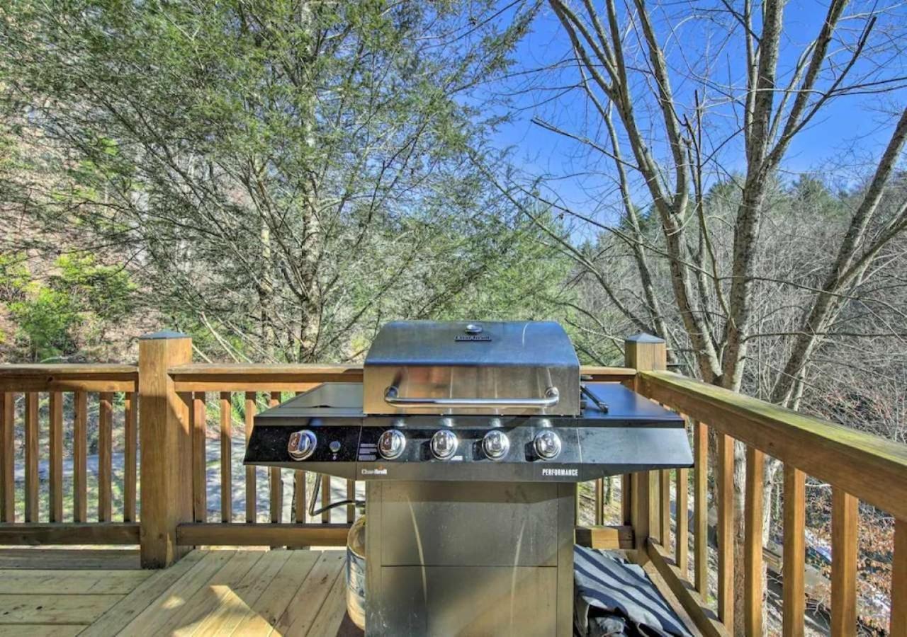 Amazing Creek View Cabin W/ Hot Tub, Firepit & Pool Table Ellijay Extérieur photo
