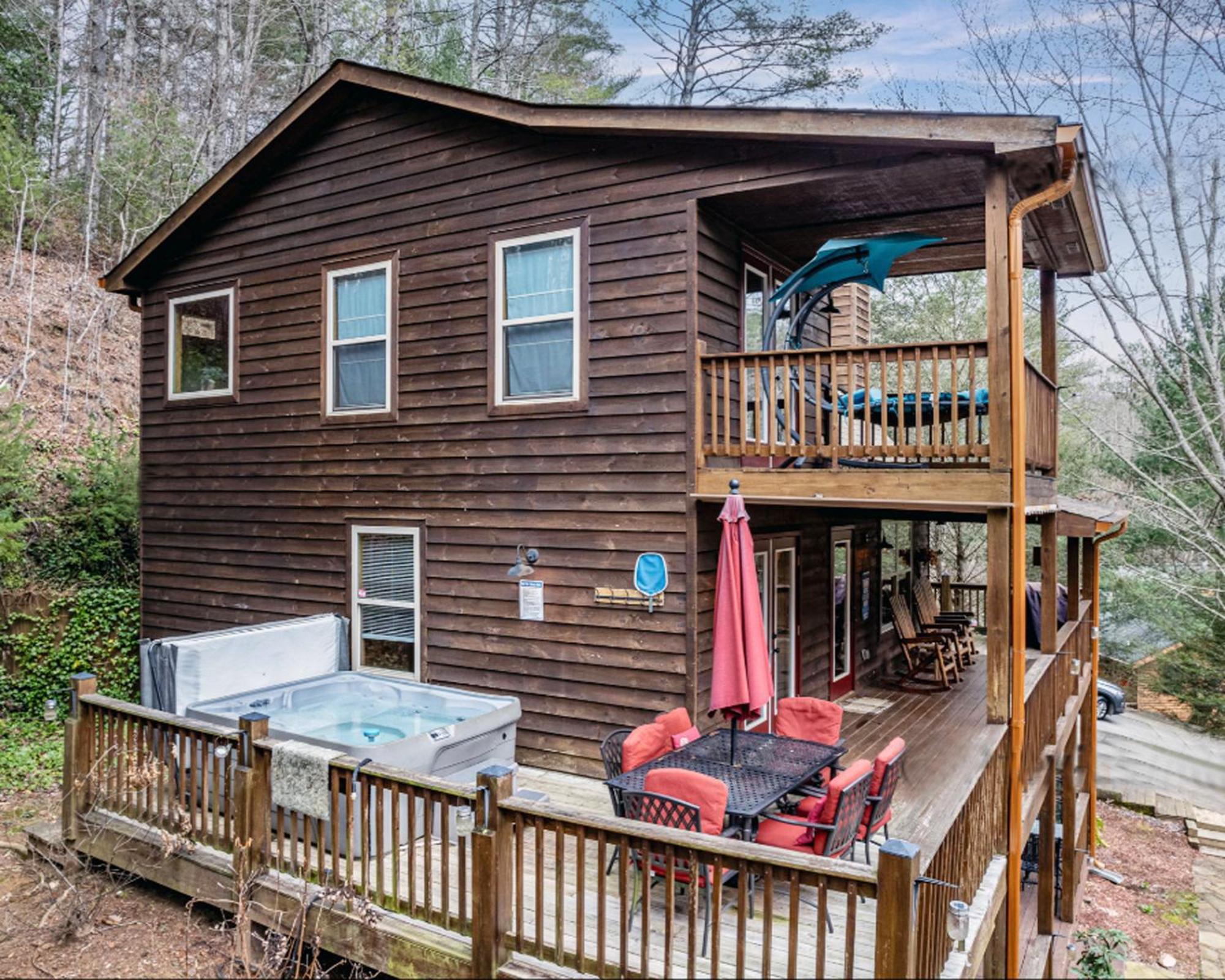 Amazing Creek View Cabin W/ Hot Tub, Firepit & Pool Table Ellijay Extérieur photo