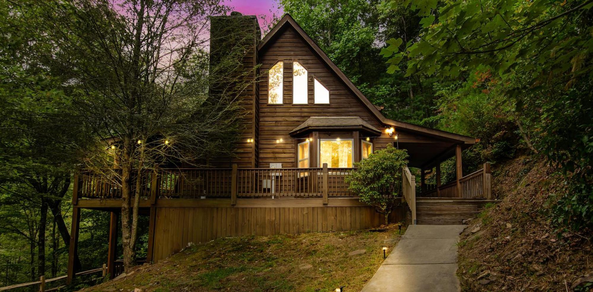 Amazing Creek View Cabin W/ Hot Tub, Firepit & Pool Table Ellijay Extérieur photo
