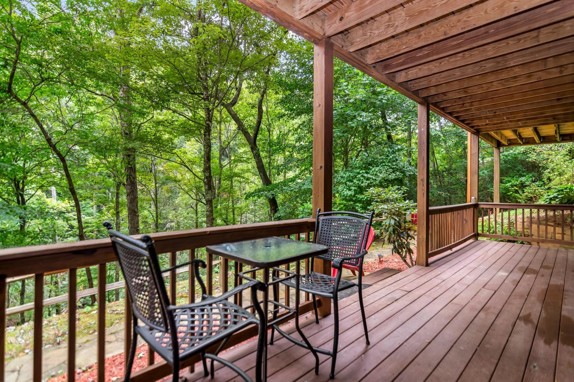 Amazing Creek View Cabin W/ Hot Tub, Firepit & Pool Table Ellijay Extérieur photo