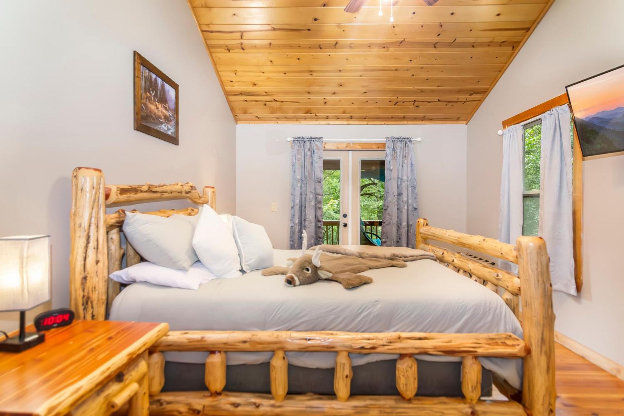 Amazing Creek View Cabin W/ Hot Tub, Firepit & Pool Table Ellijay Extérieur photo